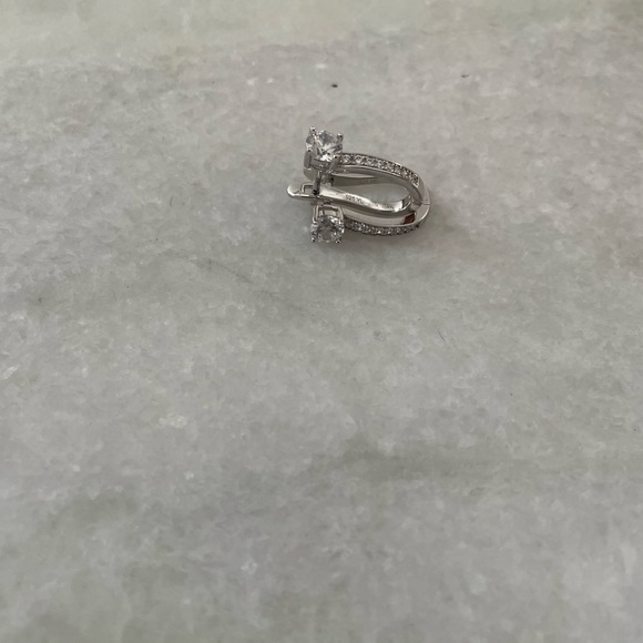 New 925 silver earrings - Picture 3 of 3